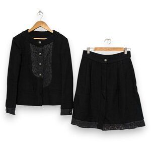 Chanel Lace Collarless Jacket + Skirt Setup Suit P51026 P51027 Size 40 Black
